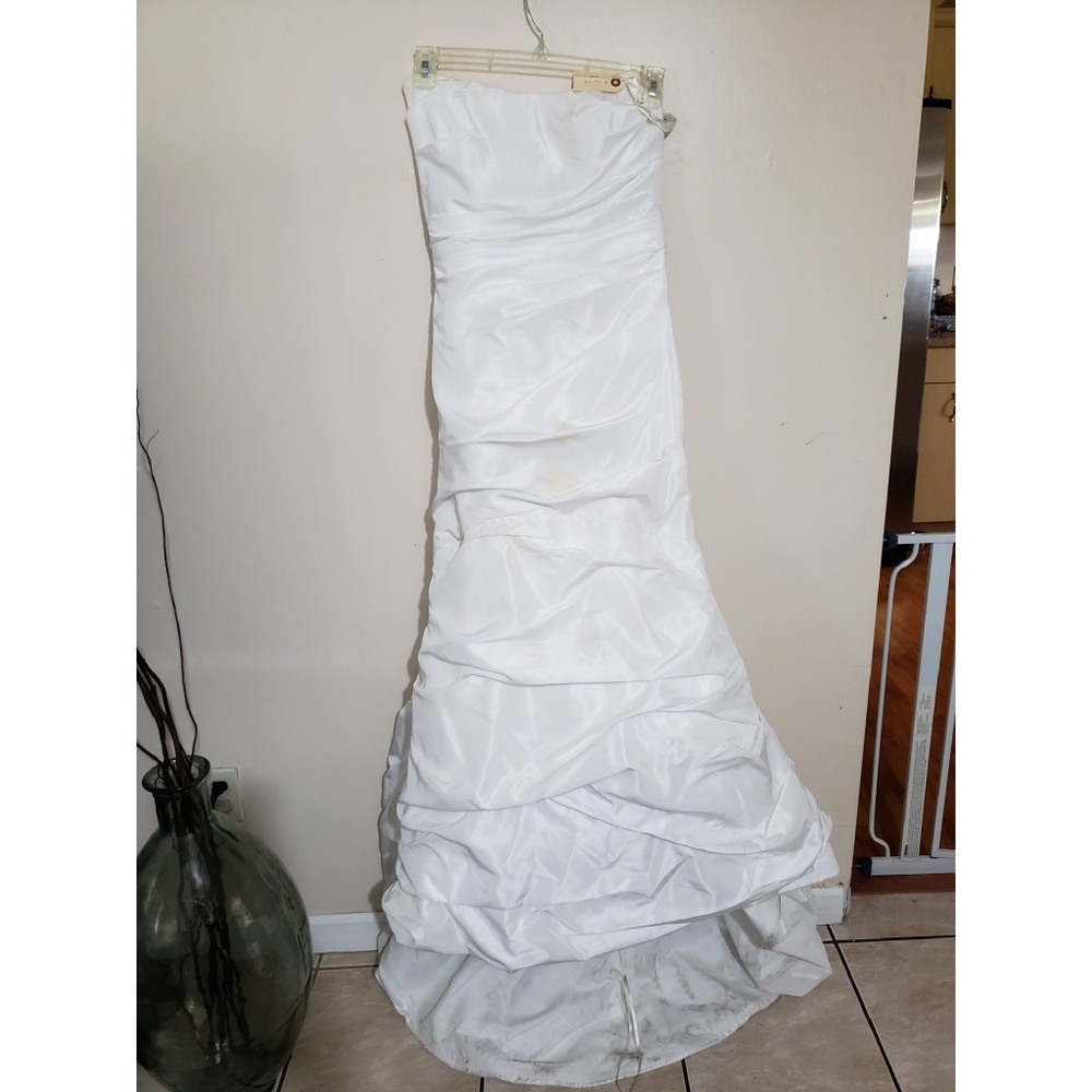 Daivds bridal Wedding dress